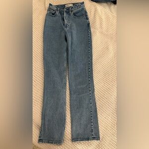 Abercrombie Curve Love 90’s Straight Ultra High Rise Jeans